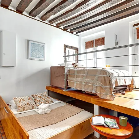 Bnbnova - Charming Near Notre-dame & Marais Appartamento