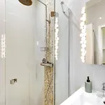 Bnbnova - Charming Studio Near Notre-Dame & Marais